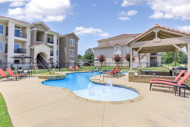 Building Photo - Arista Apartments