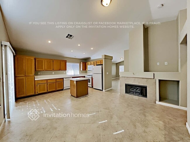 Foto del edificio - 10233 Anoka Ave