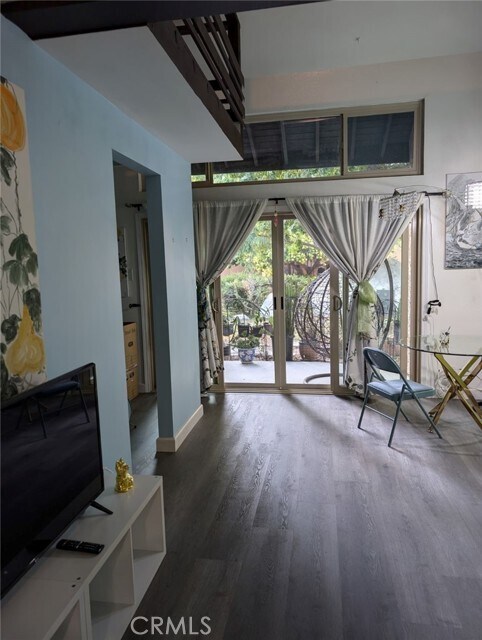 Foto del edificio - 7890 E Spring St