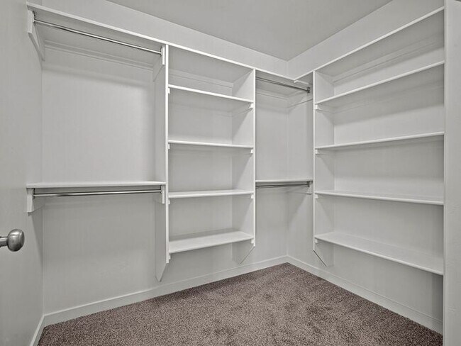 Foto del edificio - Brand-New Construction Townhome in Orchard...