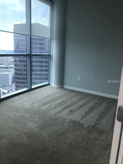 Foto del edificio - 111-2719 E Washington St