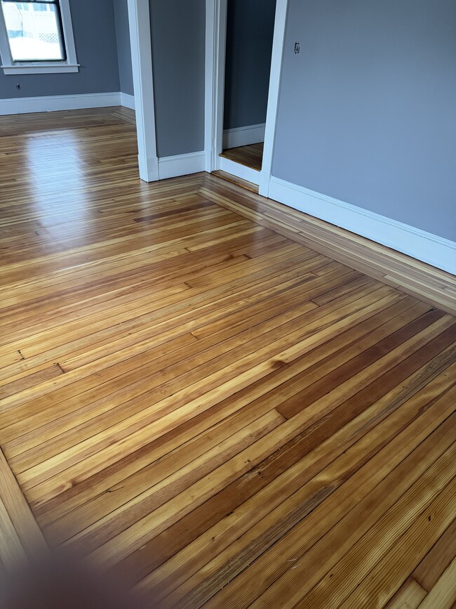 Photo - 43 Garden St Apartments