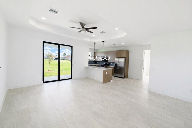 Foto del edificio - 211 NW 25th Ave