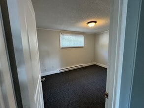 Building Photo - 3478 NE Hwy 101