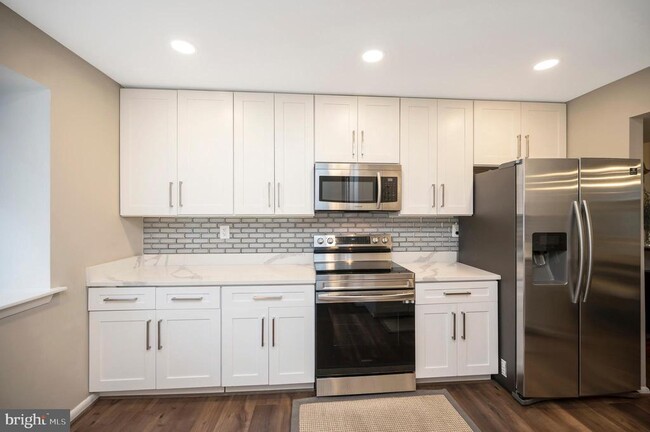 Building Photo - 2376 Generation Dr