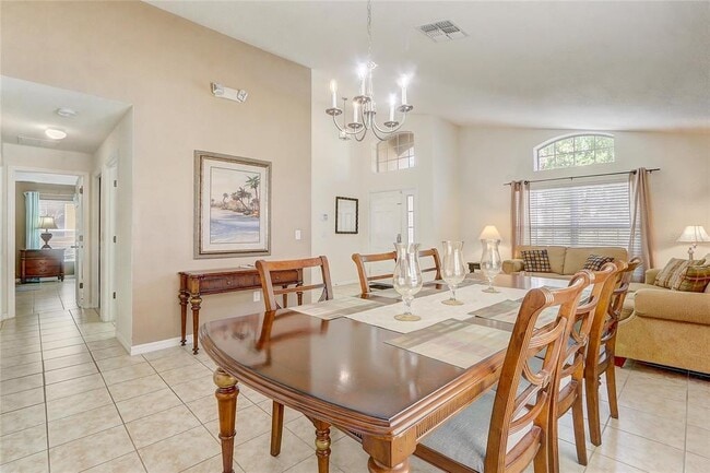 Foto del edificio - 927 Orange Cosmos Blvd