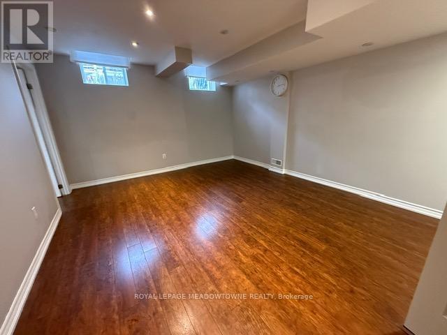 Building Photo - 527 Miller Way