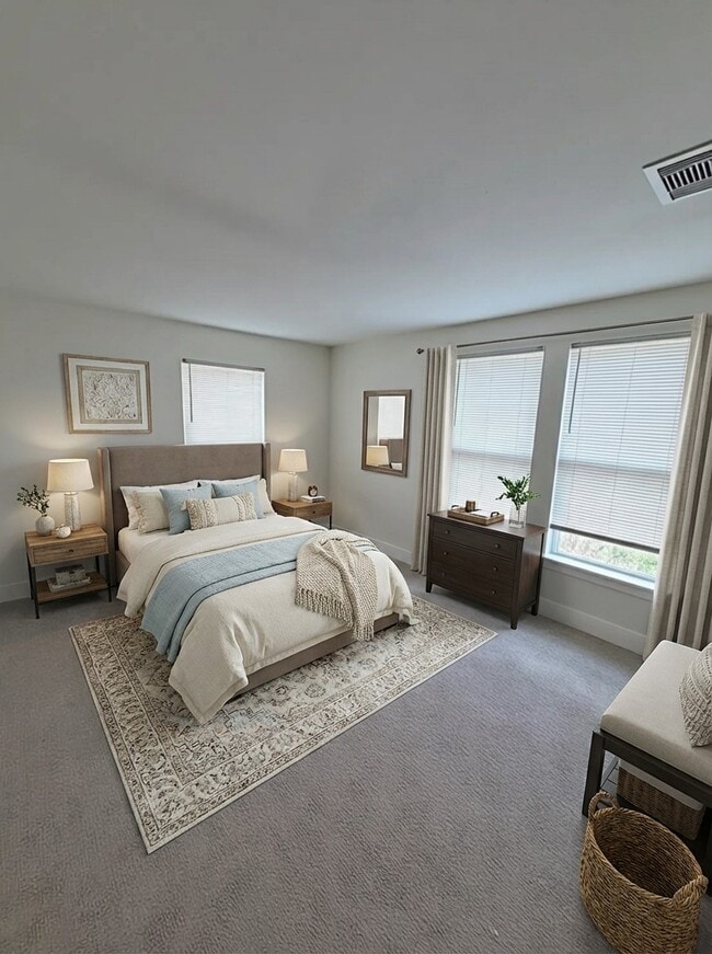 Building Photo - 1526 E 32nd 1/2 St