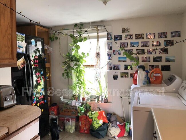 Foto del edificio - 80.5 N Willard St