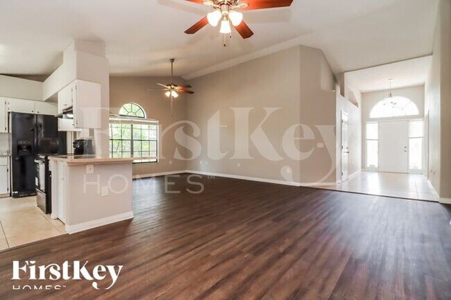 Foto del edificio - 4753 Meadowsweet Ct