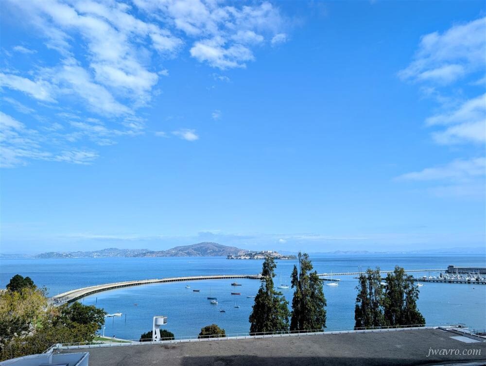 Foto principal - 1050 North Point St