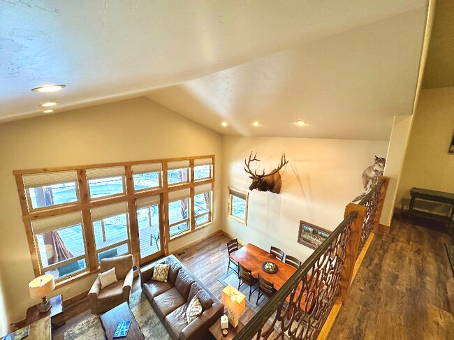 Building Photo - 283 Eagle Bend Dr