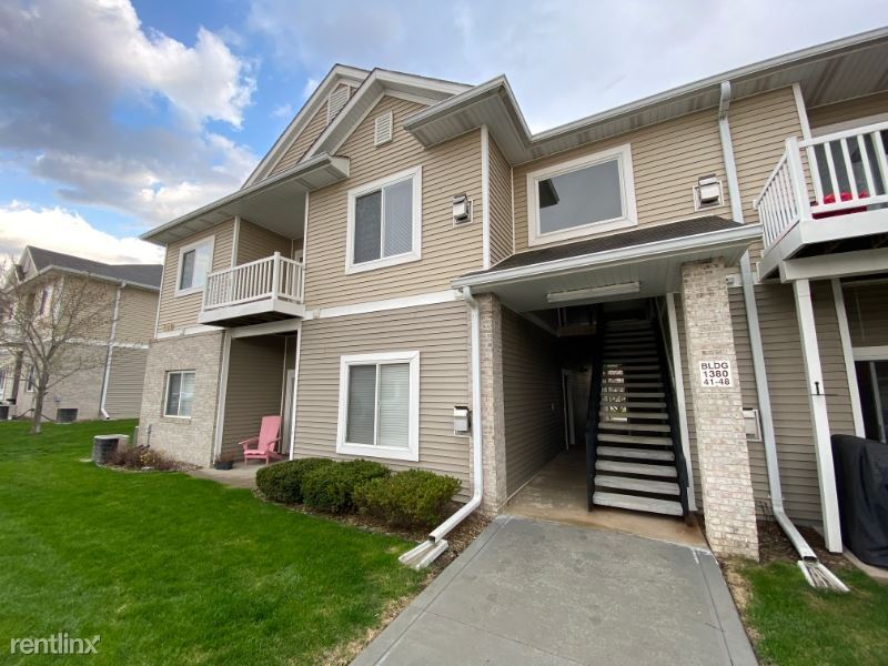 Primary Photo - 2 br, 2 bath Condo - 1380 SE Florence Dr 4...