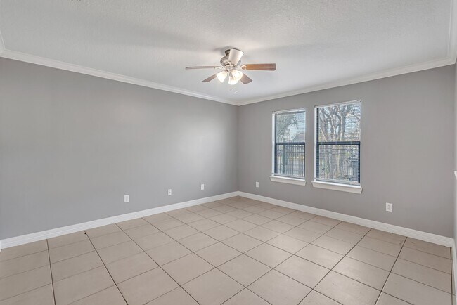 Foto del edificio - 1802 Eubanks St