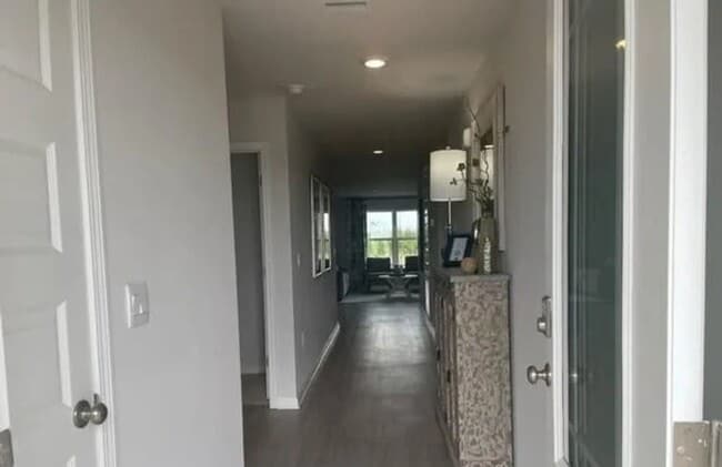Building Photo - 6465 Bellavia Ln