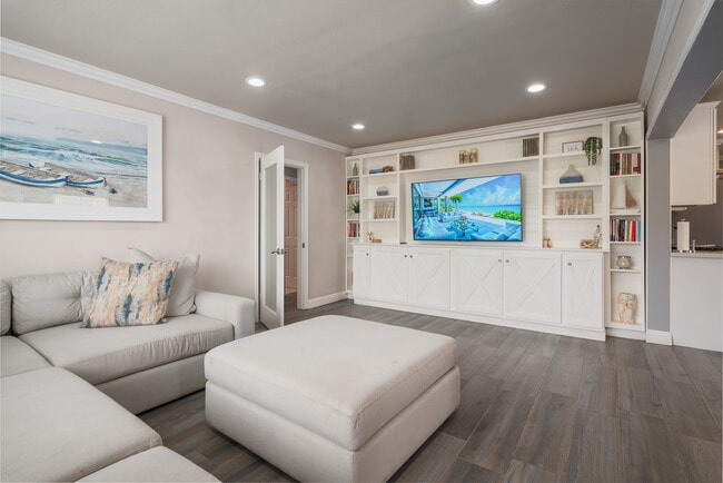 Building Photo - 4009 Centralia St