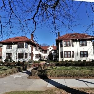Primary Photo - 401 Whitney Ave