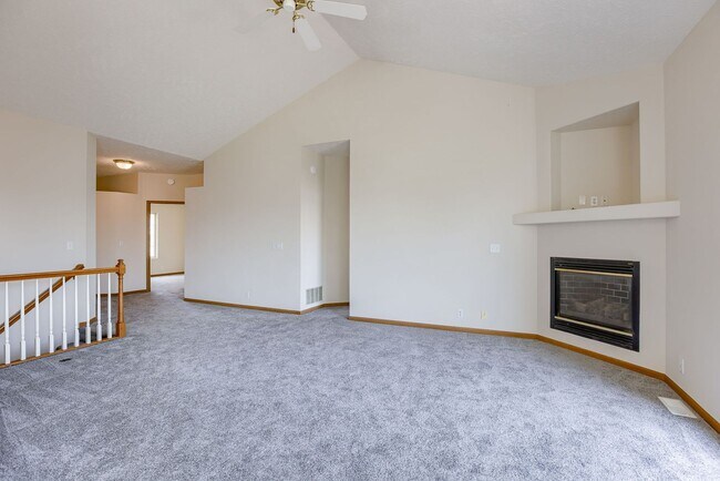 Foto del edificio - Spacious 3 Bedroom Gem In Southwest Omaha!!