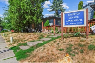 Building Photo - 3350 SW 126th Ave