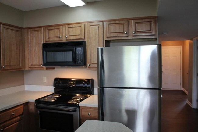 Foto del edificio - 1517 Laurel Ave, Apt 203