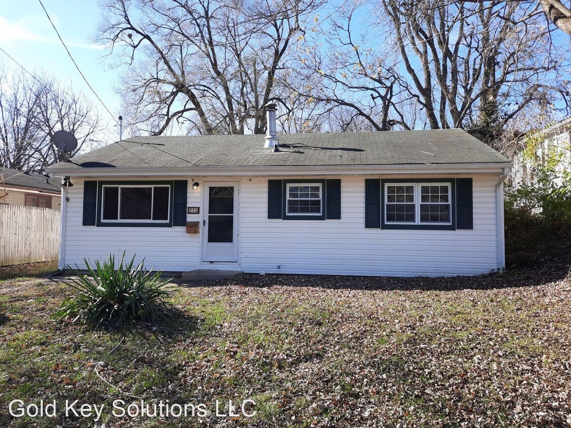 Primary Photo - 3 br, 1 bath House - 713 Indiana Ave.