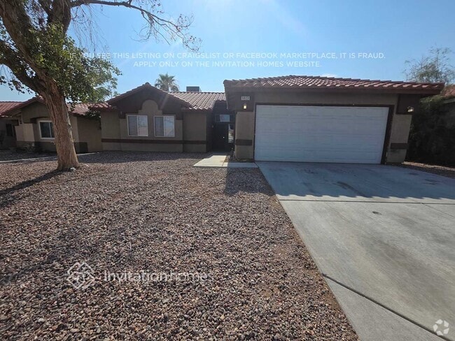 Building Photo - 5823 Berry Hill Ln