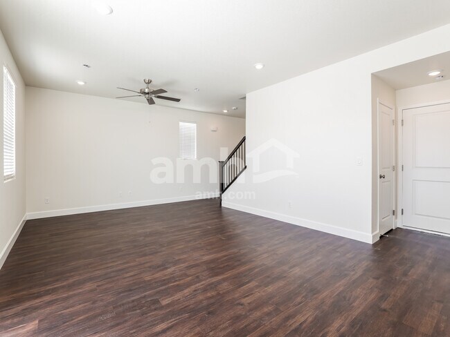 Building Photo - 6454 Intuition Lane