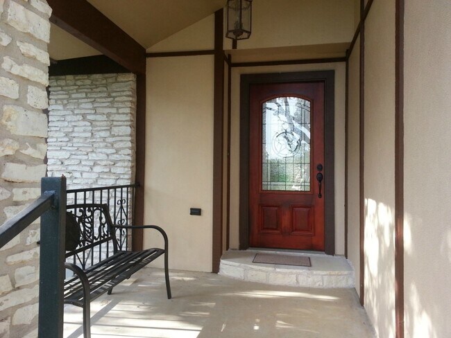 Building Photo - 7102 Stone Ledge Cir
