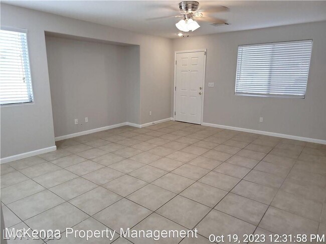 Building Photo - 3 br, 2.5 bath House - 75 Aldarra Canyon Ave