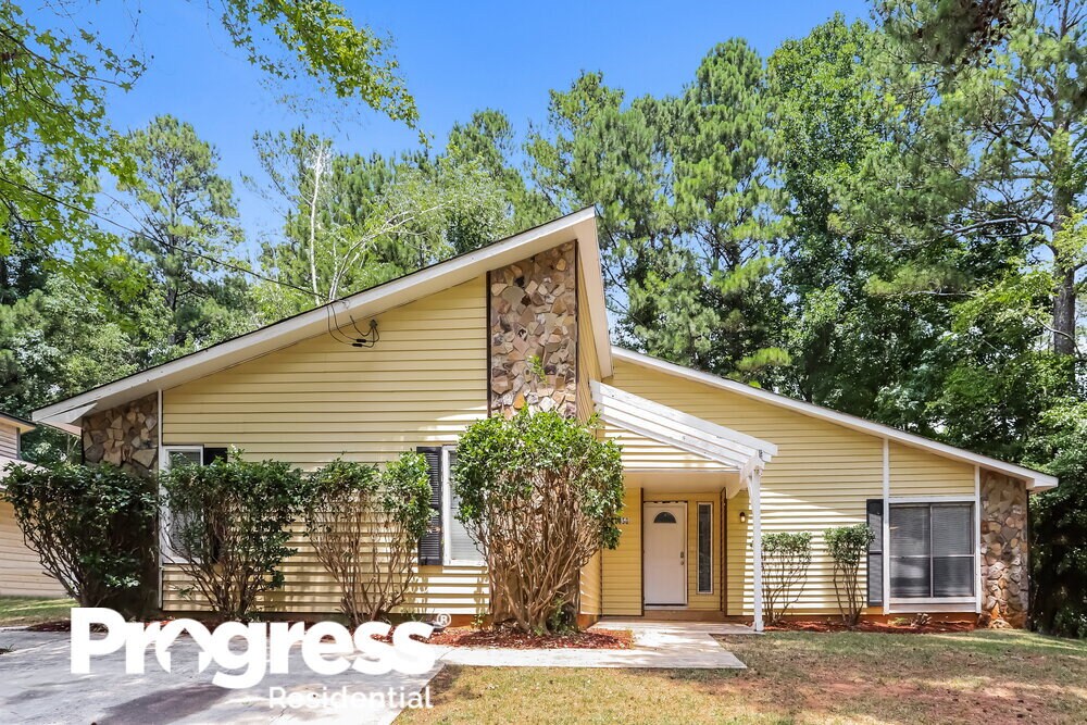 6350 Mozart Dr, Riverdale, GA 30296 House Rental in Riverdale, GA