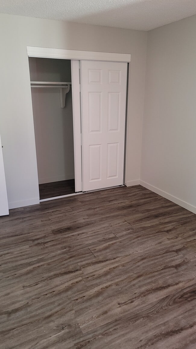 Photo du bâtiment - 9821 156 St NW