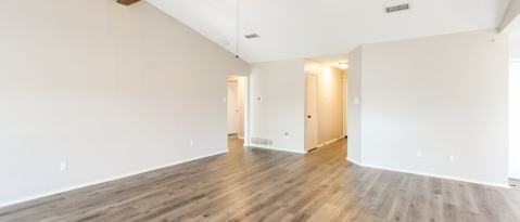 Building Photo - 7618 Creek Wood Dr