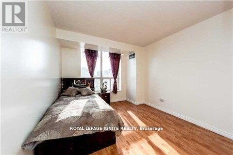 Building Photo - 410 McLevin Ave