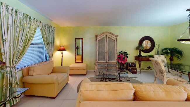 Foto del edificio - 460 Fox Haven Dr