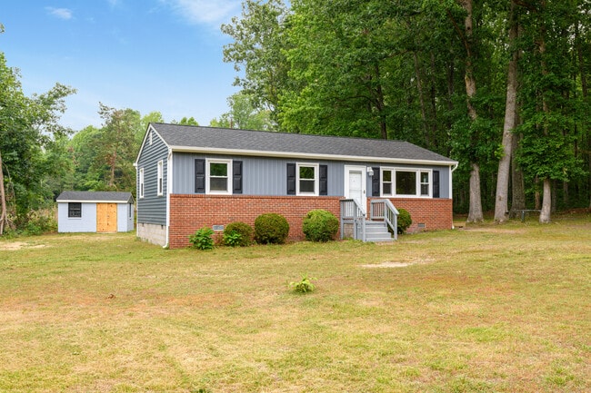 Building Photo - 17153 Pryor Ln
