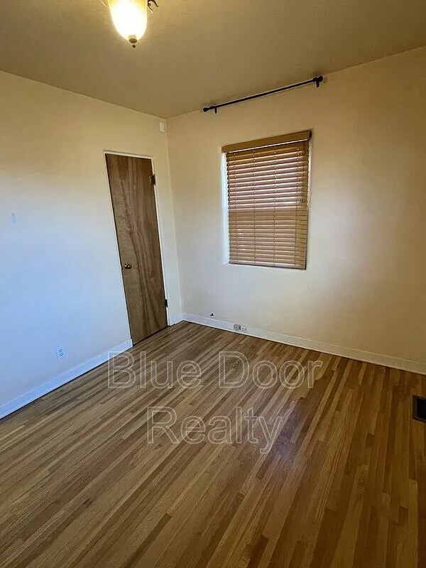 Foto del edificio - 1001 Jackson St SE