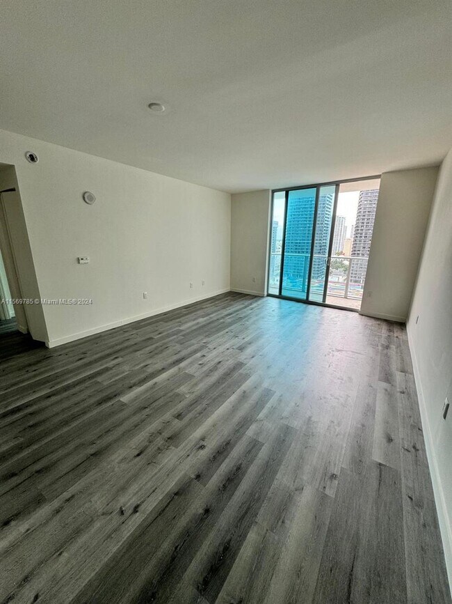 Foto del edificio - 1100S S Miami Ave