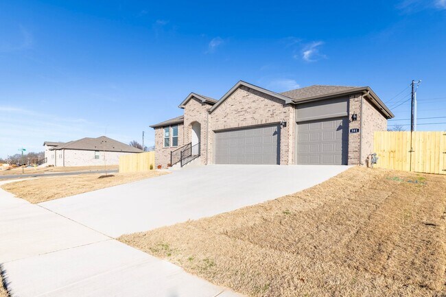 Building Photo - BRAND NEW CONSTRUCTION (4BR/2BA) - Now Leasing for Immediate Move-in