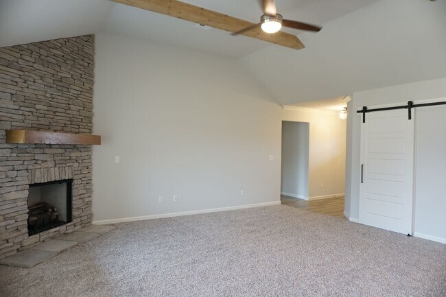 Foto del edificio - 3 Bedroom, 2 Bath With Office - Broken Arrow Schools