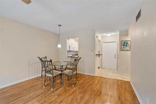 Foto del edificio - 440 SE 2nd Ave