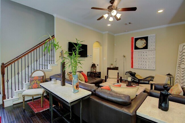 Foto del edificio - 134 Cheswood Manor Drive
