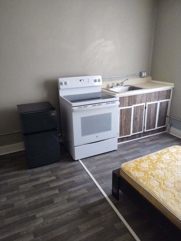 Foto del edificio - 215 Civic St