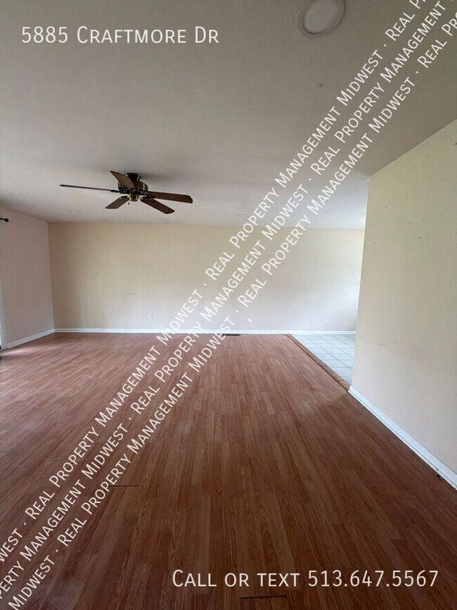 Foto del edificio - 5885 Craftmore Dr