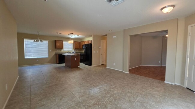 Building Photo - 40458 W Hayden Dr