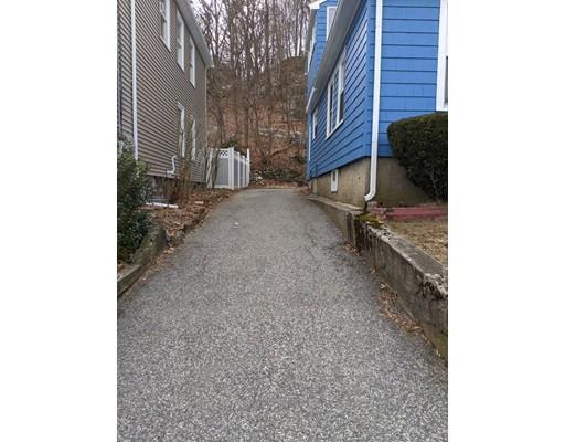 Primary Photo - 32 Mystic Ave