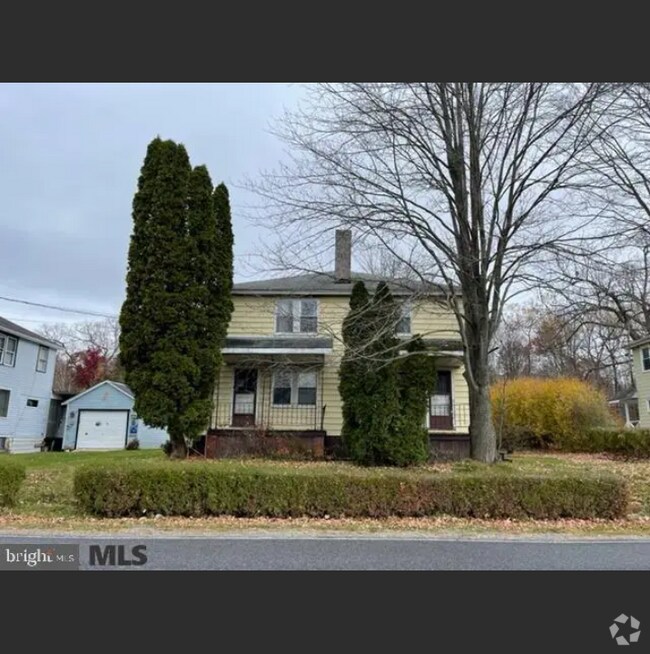 Apartments under 3,000 in Sandy Ridge PA 1 Rentals