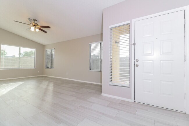 Building Photo - 17909 N 88th Dr