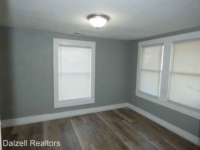 Foto del edificio - 3 br, 1 bath House - 2210 Graham