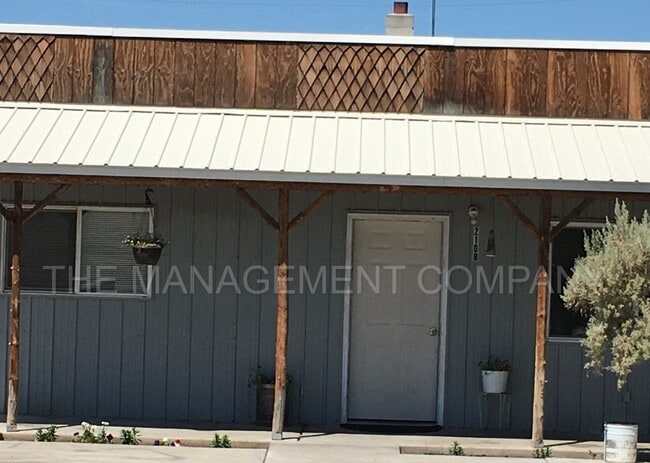 Building Photo - 210 Monroe St W