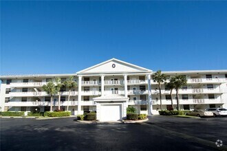 Building Photo - 1717 Whitehall Dr